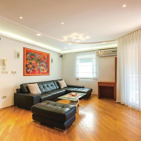 Cozy Apartment In Rijeka With Kitchen Eksteriør billede